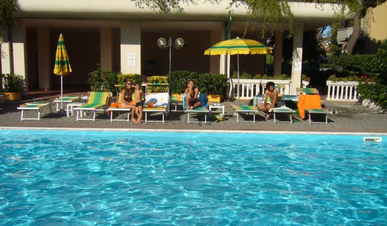 hotels-elcid-campeador it prenota-prima-e-risparmia-in-appartamento 013