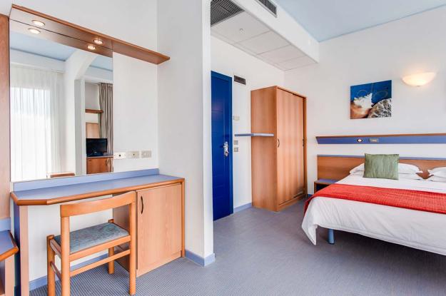 hotels-elcid-campeador en room 025