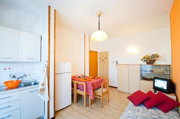 hotels-elcid-campeador en torre-pedrera-apartment-complex 013